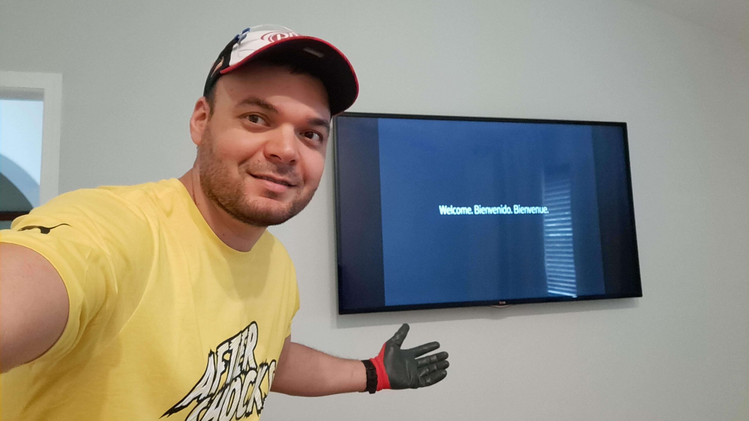 TV mounting service in Aurora Illinois by TV Mounting Same Day LLC